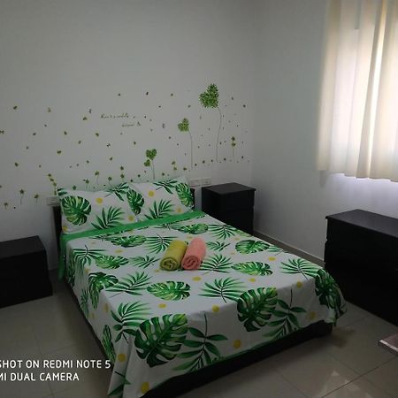 Penthouse In Eilat With The Sea Viewアパートメント エクステリア 写真