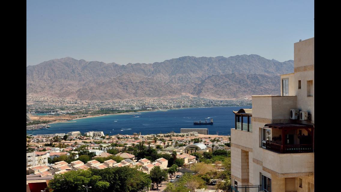 Penthouse In Eilat With The Sea Viewアパートメント エクステリア 写真