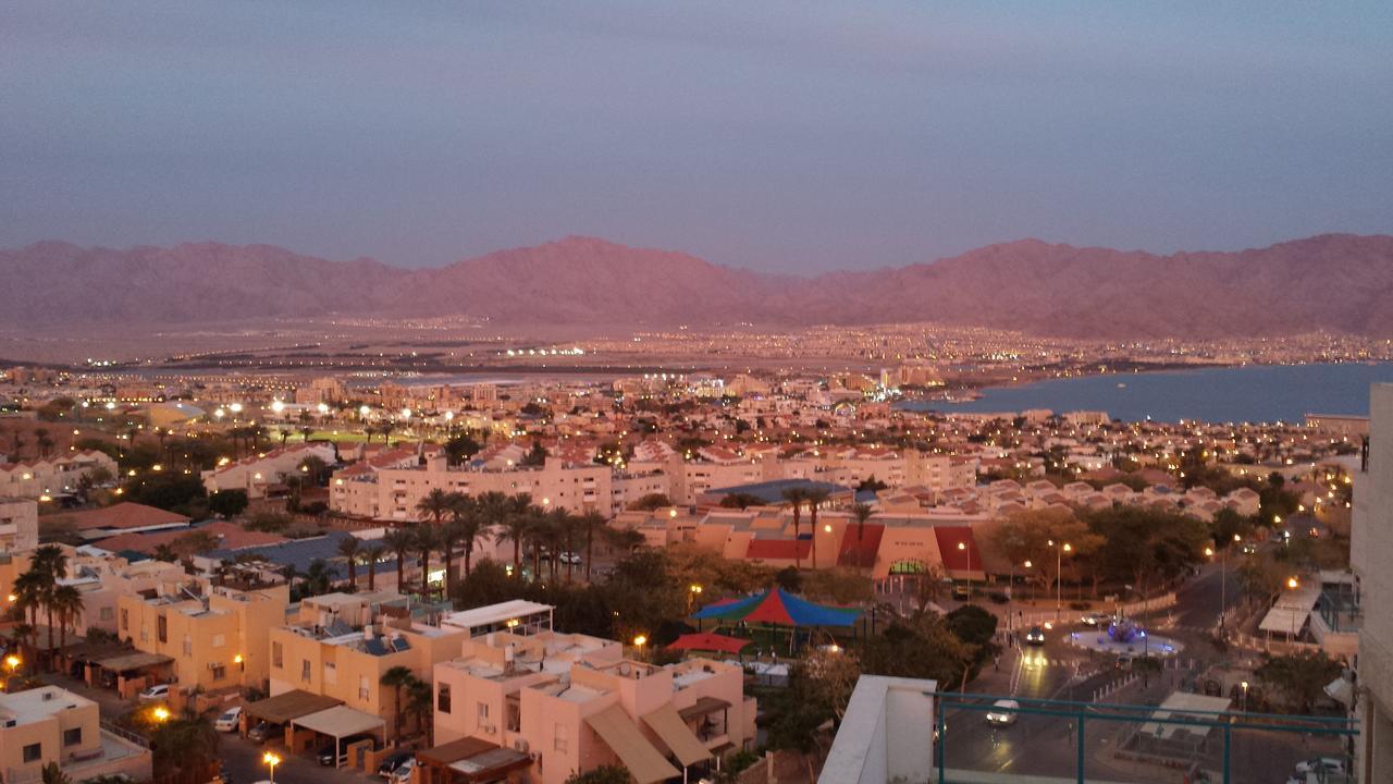 Penthouse In Eilat With The Sea Viewアパートメント エクステリア 写真